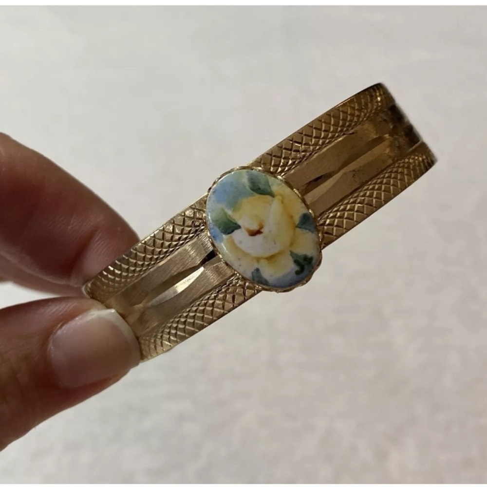 Vintage 1980s Handmade Bracelet Cuff Yellow‎ Floral Stone Decoration Brass?